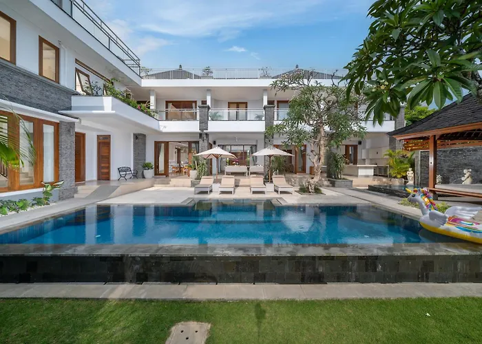 Jos - Batu Bolong Villa *