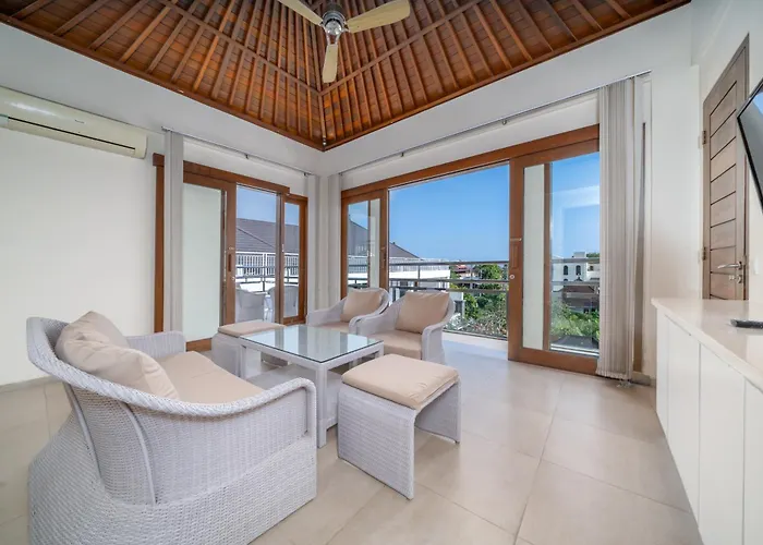 Jos - Batu Bolong Villa Canggu
