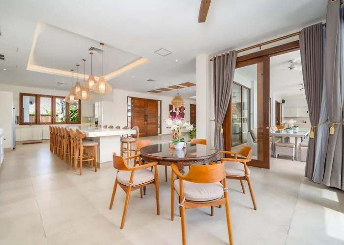 Villa Jos - Batu Bolong Canggu